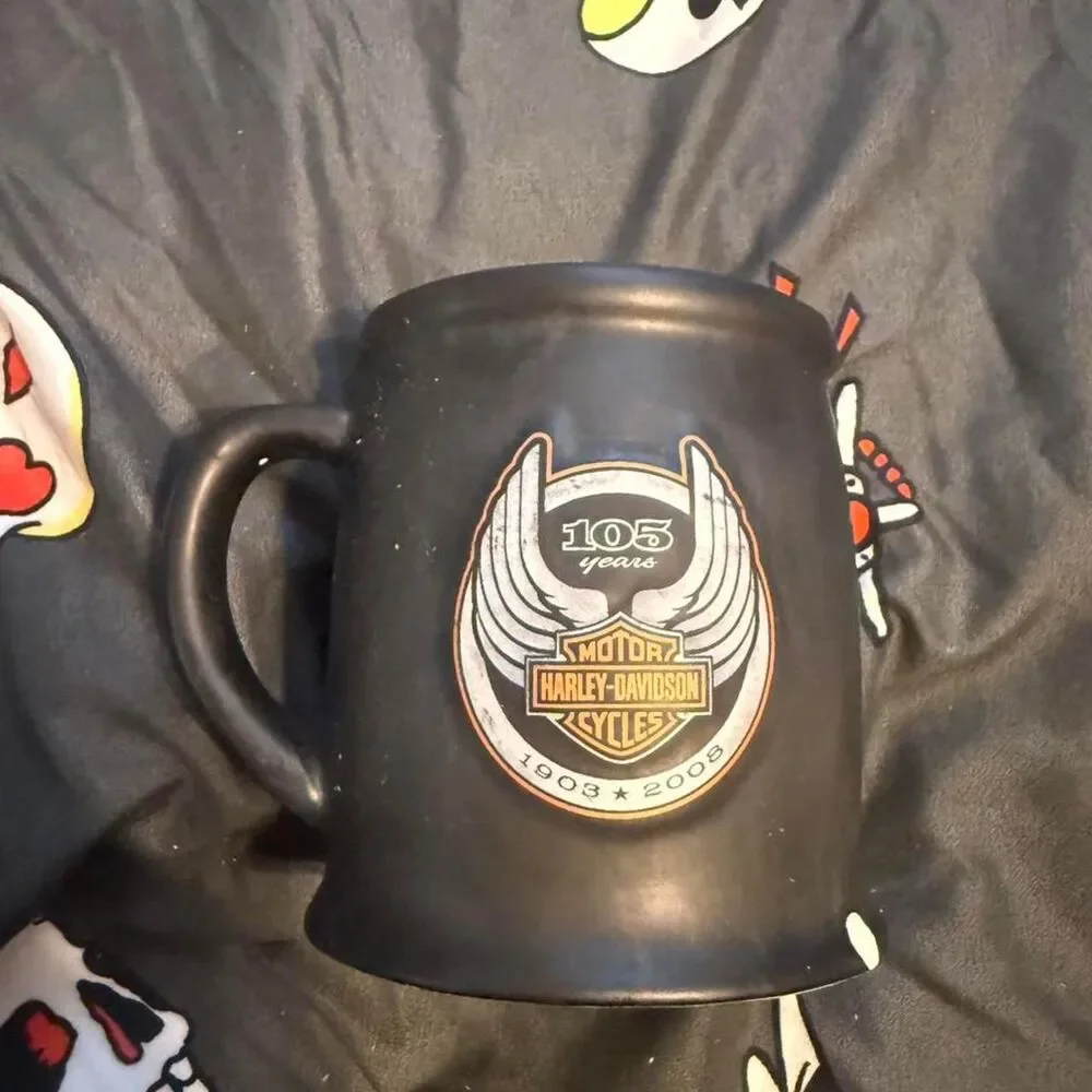 Harley-davidson Black Dinnerware